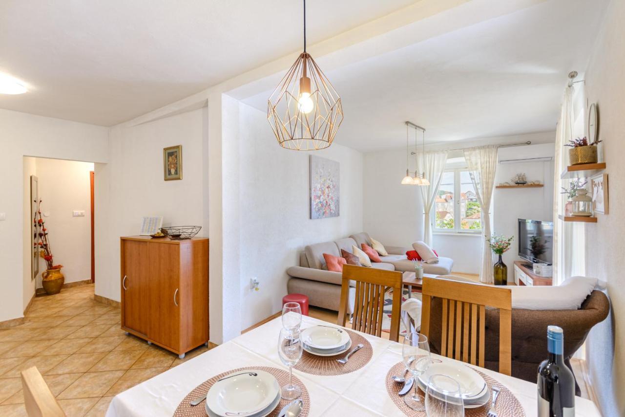 Apartman Mare Milna  Exteriér fotografie