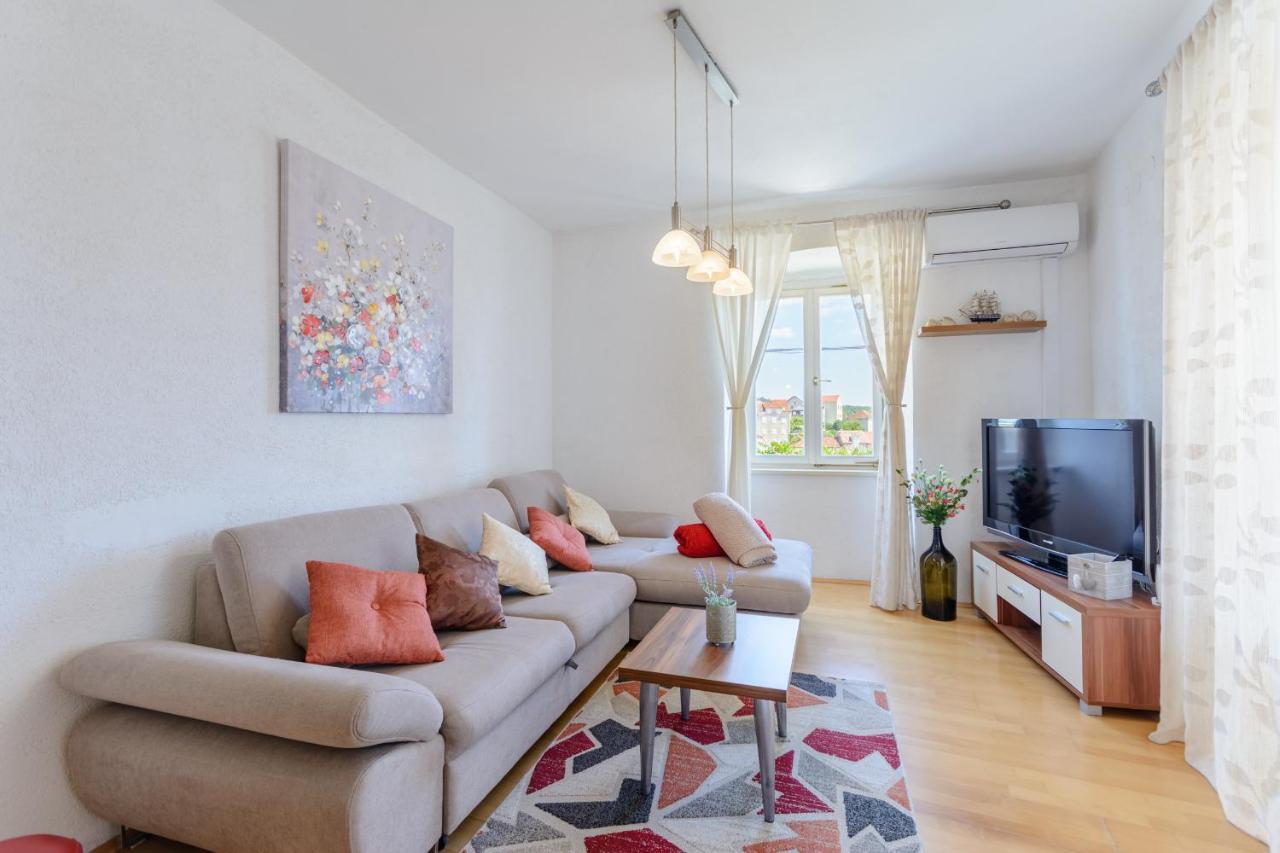 Apartman Mare Milna  Exteriér fotografie